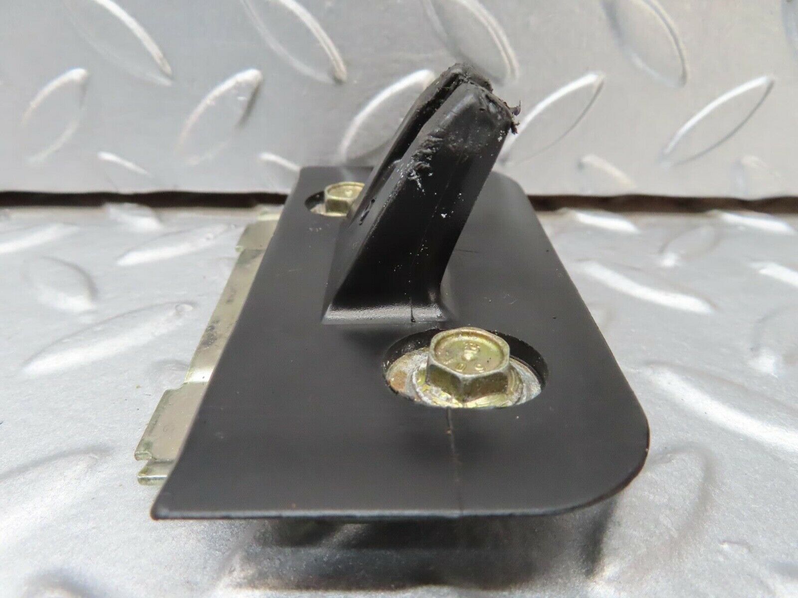16493 Mercedes-Benz W124 260E Trunk Lock Latch