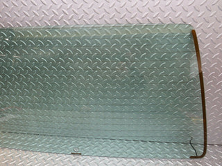 24443 Mercedes-Benz S124 220TE Wagon Tailgate Heated Windscreen 1247400157