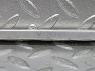 27000 Mercedes-Benz W123 240D Sunroof Chrome Trim