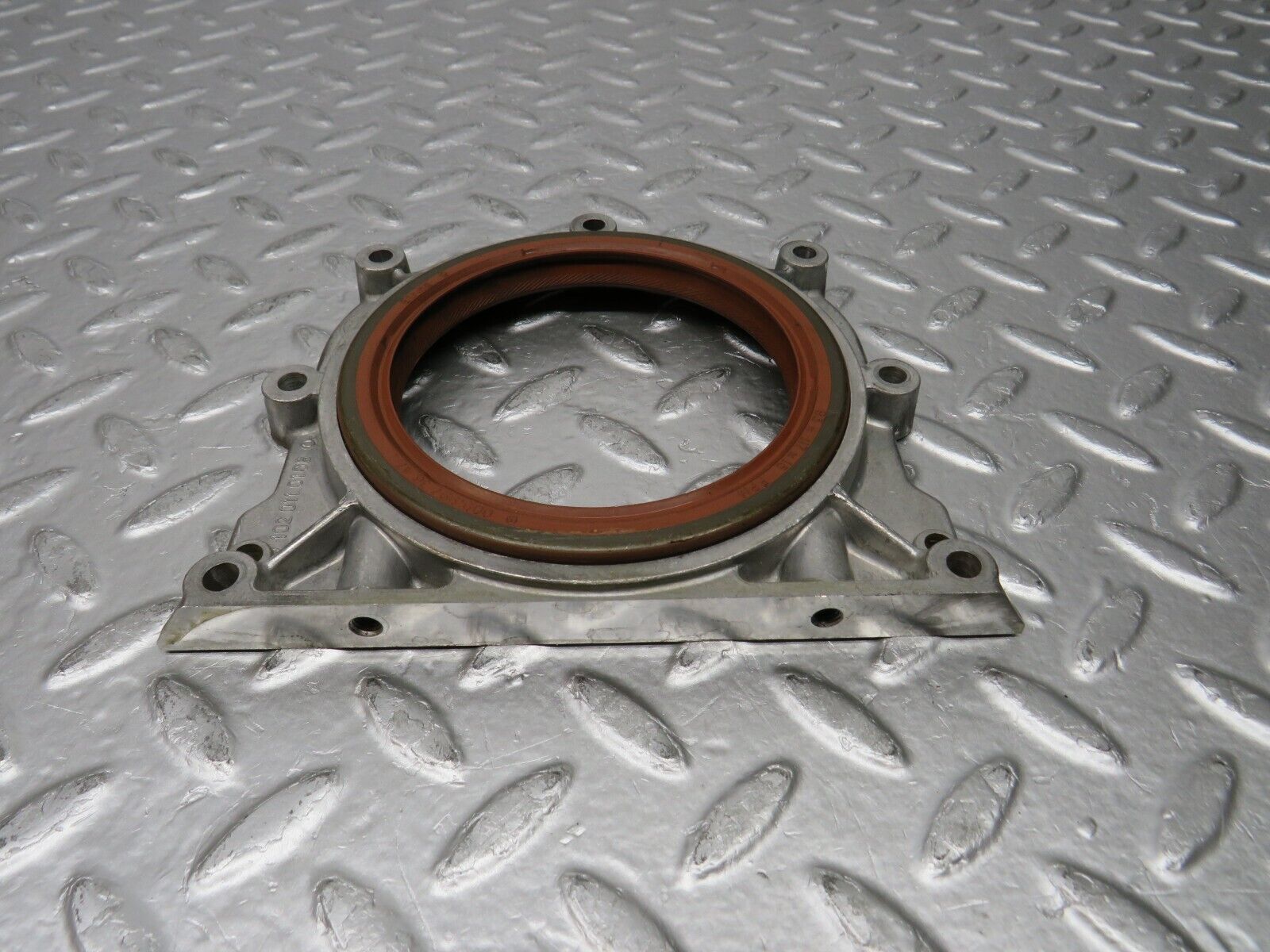 30750 Mercedes-Benz W201 190E 2.0L Crankshaft Rear Sealing Cover 1020110108