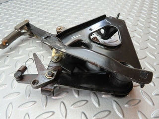 6302 Mercedes-Benz W126 380SE Handbrake Regulator