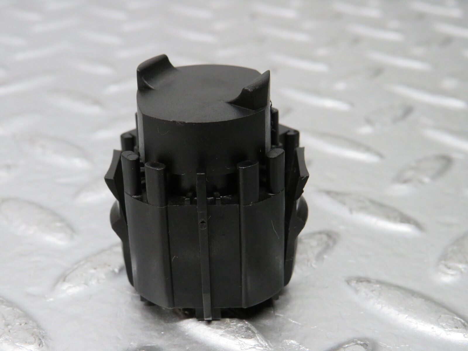 29541 Mercedes-Benz W124 230E Kick Down Switch 0025452214
