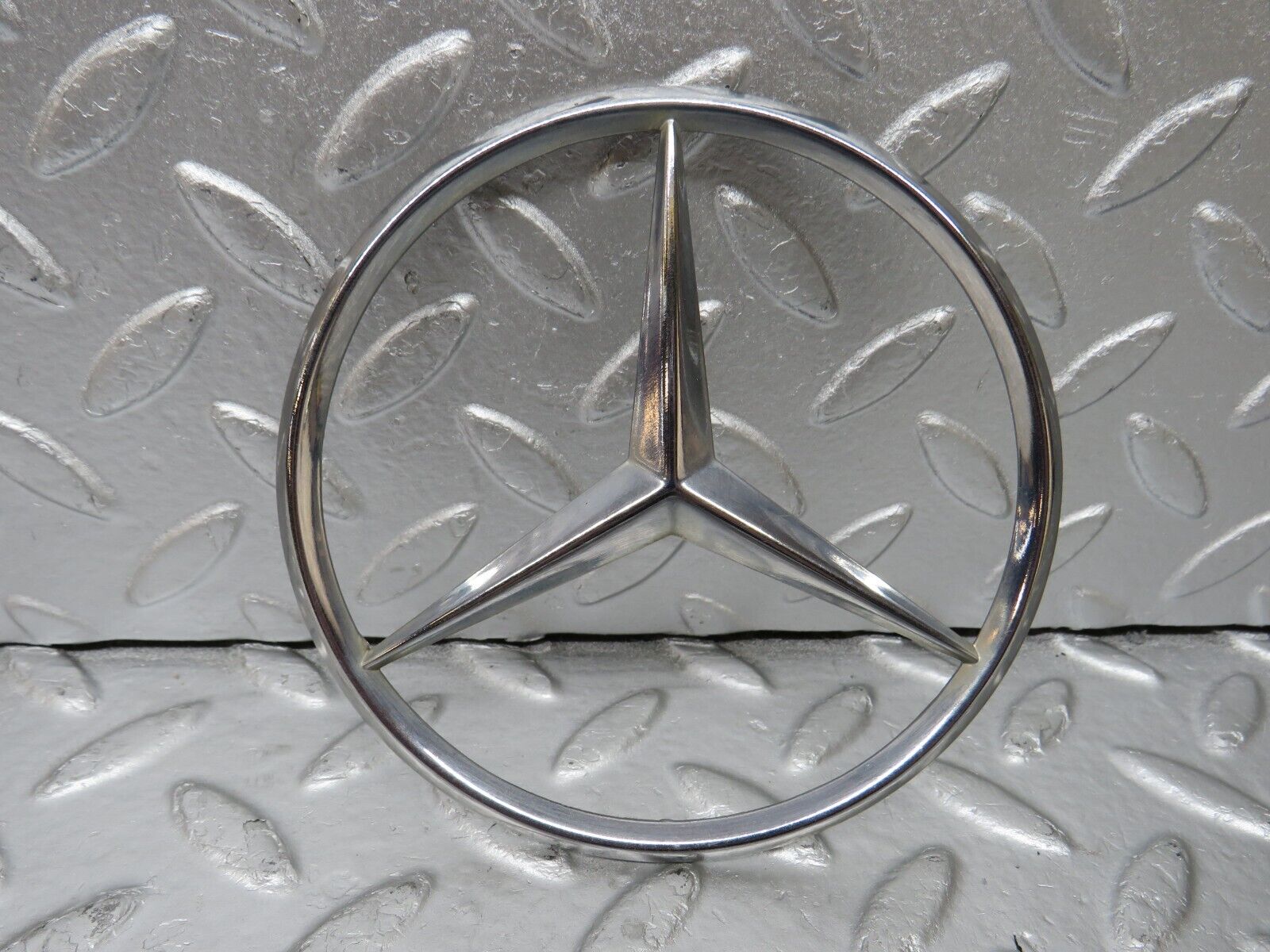 34355 Mercedes-Benz C126 380SEC Coupe Trunk Boot Lid Emblem  1267580058