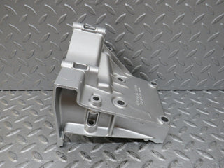 W201 Baby Benz power steering pump bracket used OEM