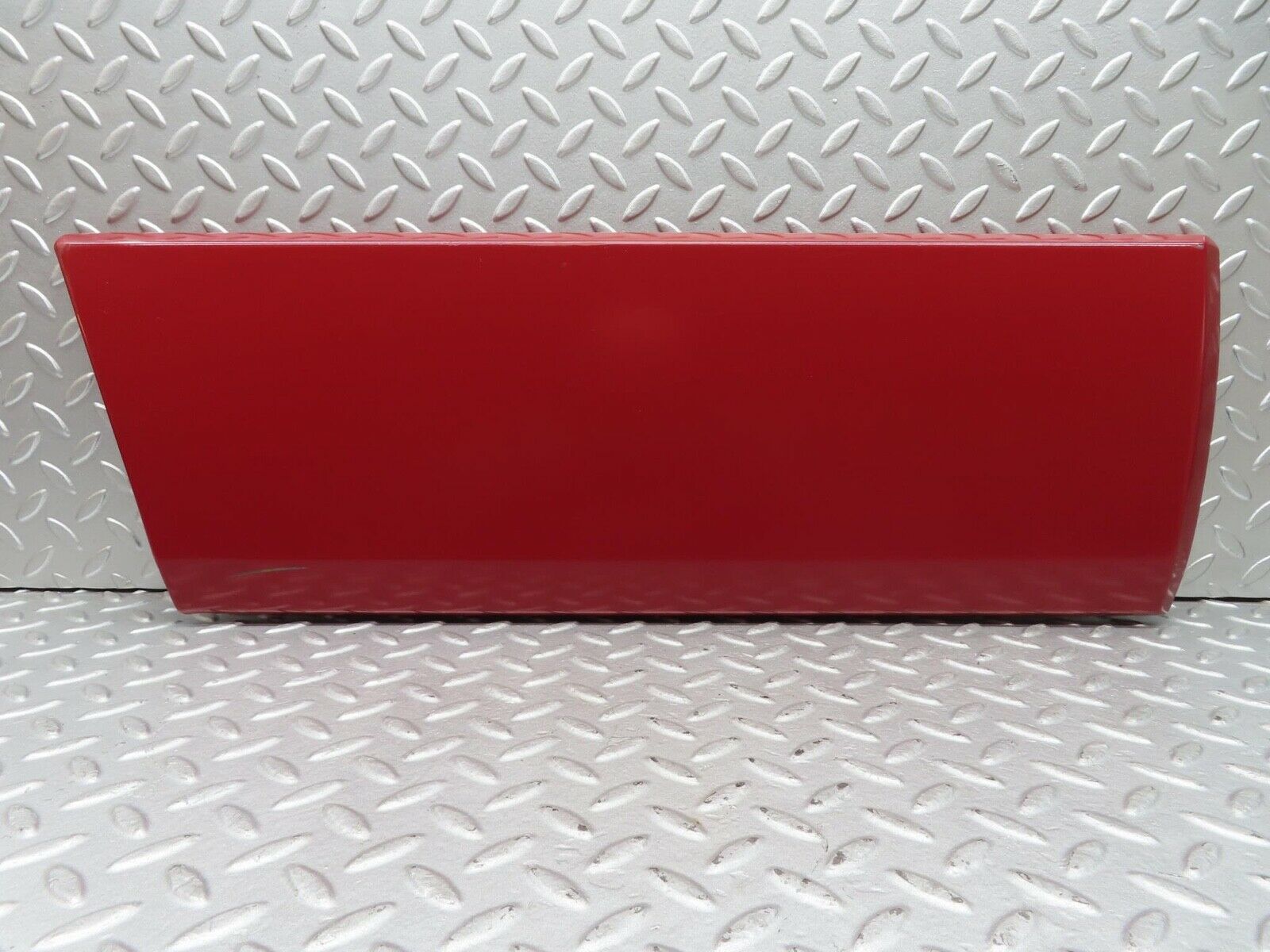14629 Mercedes-Benz W201 190E Rear Right Door Moulding Trim Red 2016905840