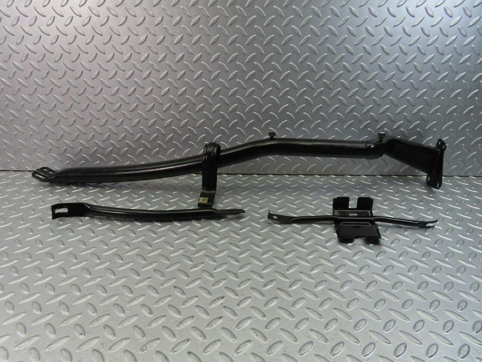 9430 Mercedes-Benz C124 300CE Coupe Dashboard Bracket