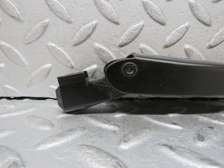 W124 Cabriolet wiper arm used OEM