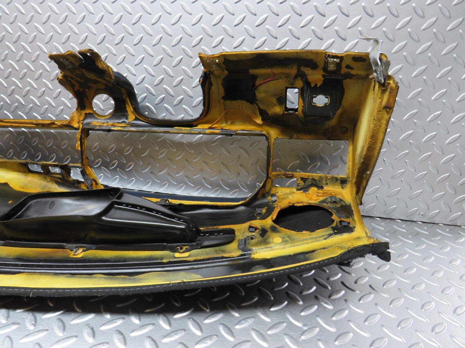 25166 Mercedes-Benz W201 190D Dashboard Blue