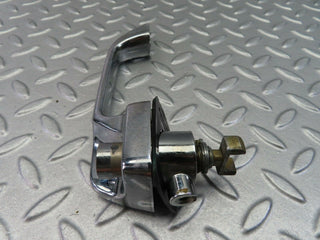 7828 Mercedes-Benz W115 220D Exterior Door Handle Front Right 1157600601