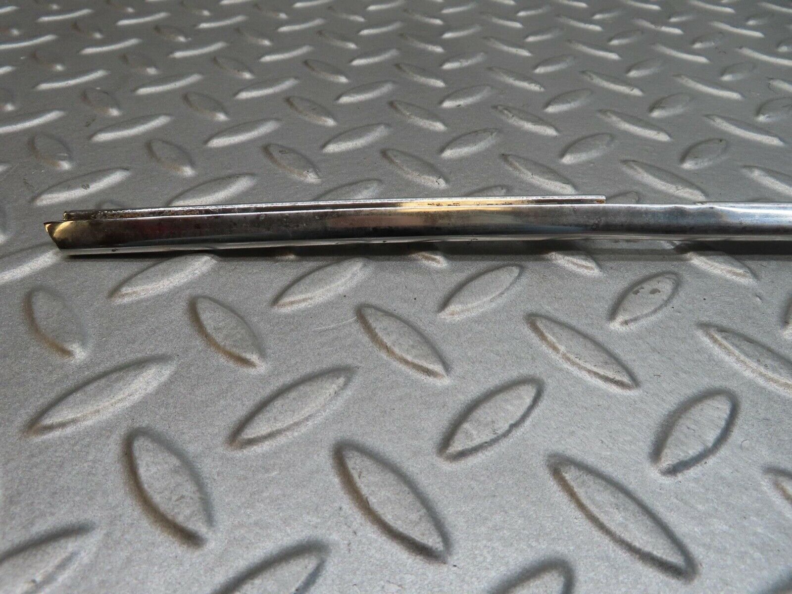 12652 Mercedes-Benz W111 220SE Front Left Rear Window Channel