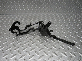 31993 Mercedes-Benz W123 230E Throttle Linkage