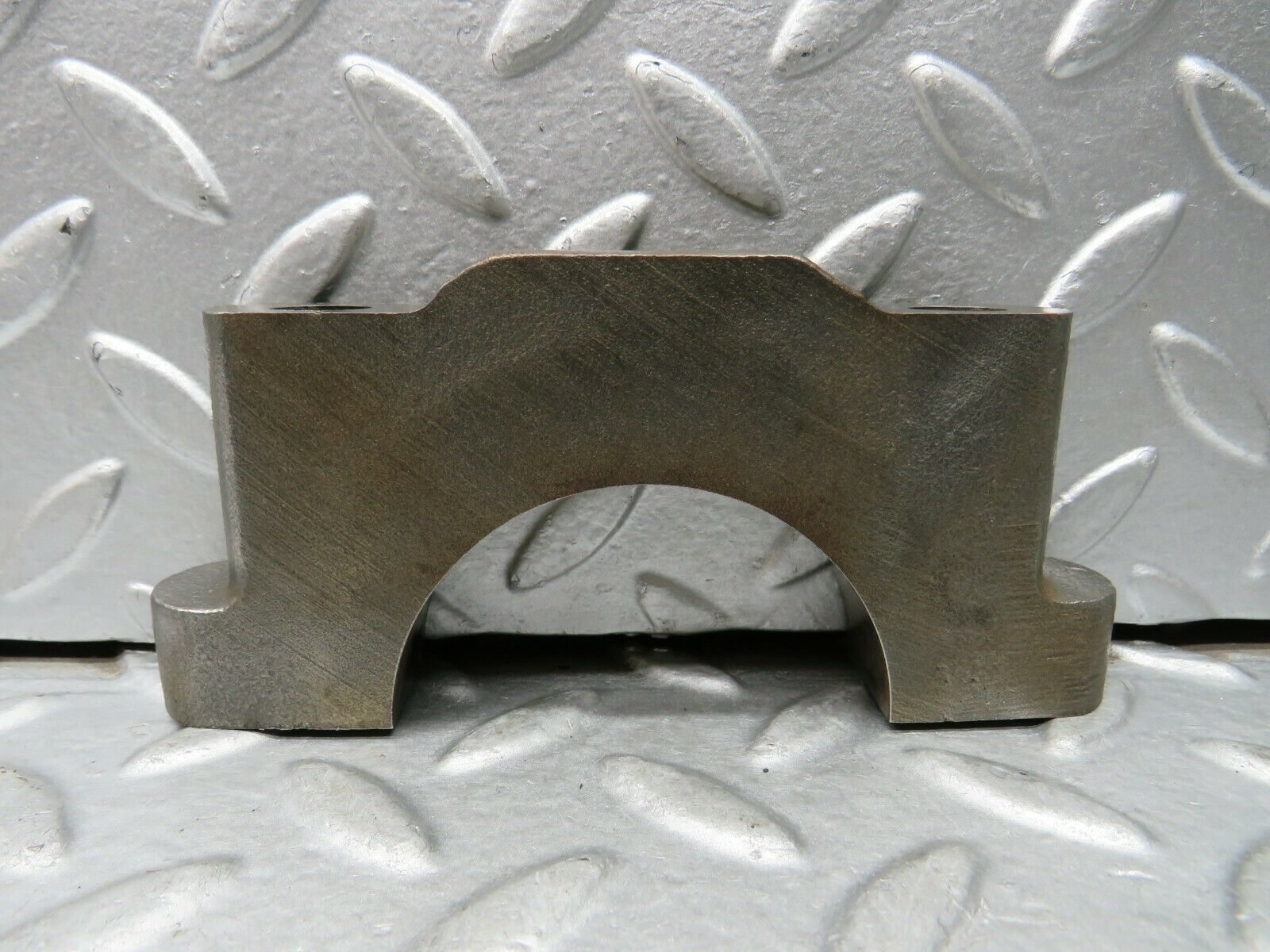 22116 Mercedes-Benz S123 280TE Crankshaft Bearing Holder Block 1080110211