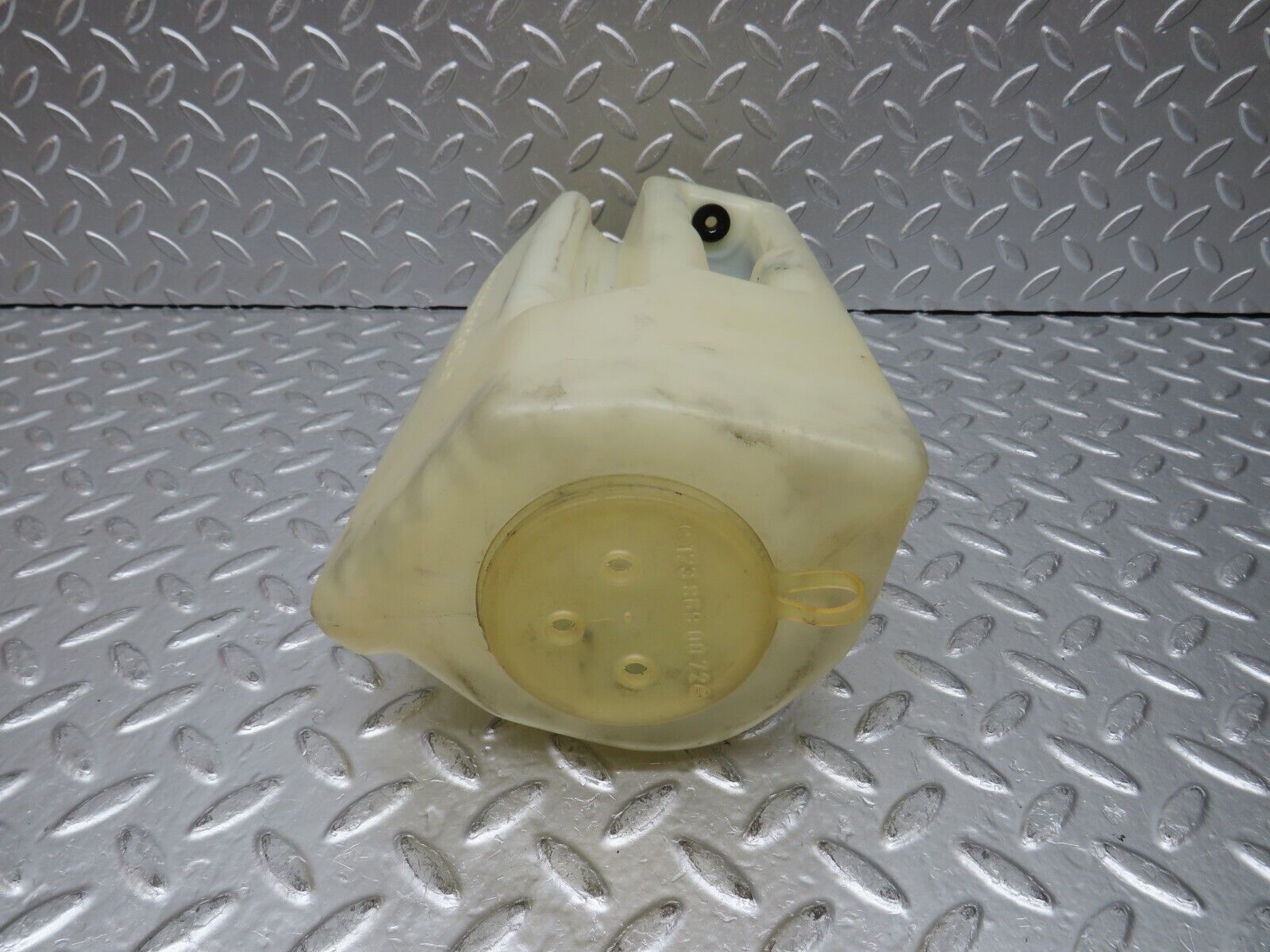 31056 Mercedes-Benz W123 200D Windscreen Washer Fluid Reservoir 1238690720