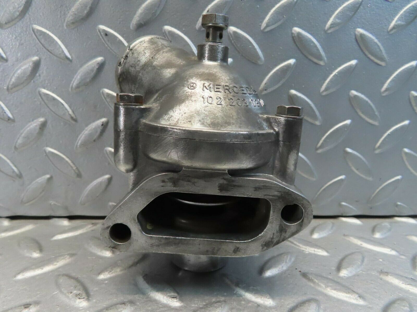 11475 Mercedes-Benz C123 230CE Coupe Thermostat Housing 1022030373