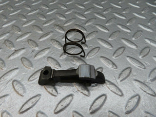 W123 valve rocker arm with retaining spring used OEM