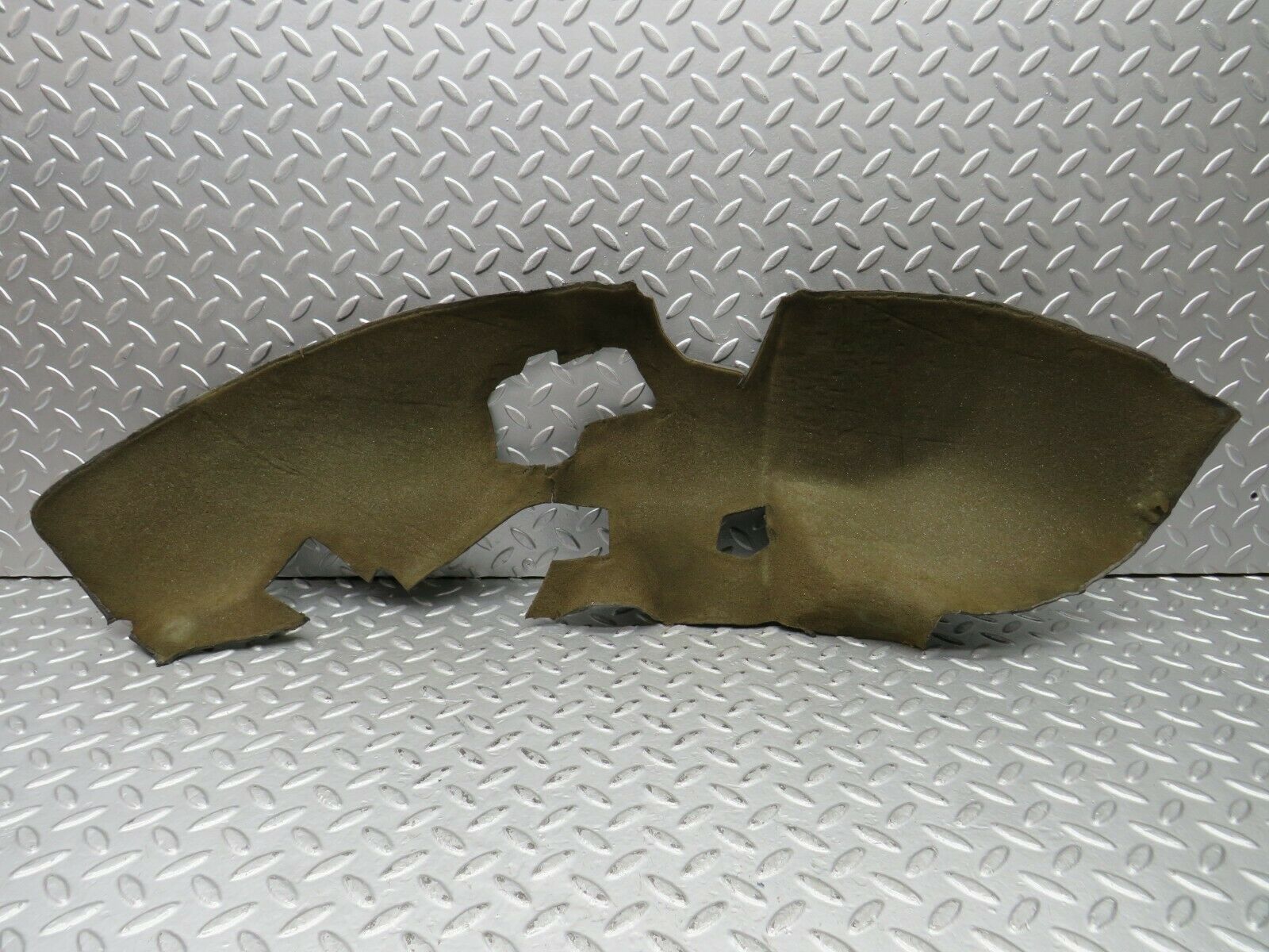 22091 Mercedes-Benz S123 280TE Wagon Rear Wheel Arch Interior Insulation Pair