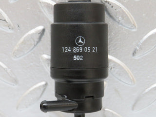W124 Coupe windscreen washer pump used OEM
