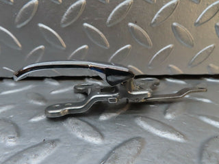 20842 Mercedes-Benz W114 250CE Coupe Left Interior Door Handle 1107660319