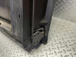 W120 Ponton front left door used OEM
