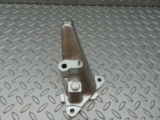 3833 Mercedes-Benz S123 200T Wagon Engine Mount Bracket Left Side 1022230504