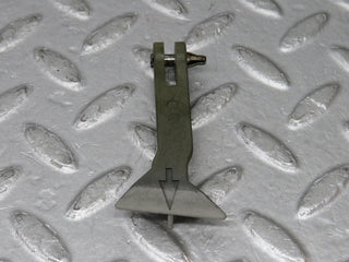 36083 Mercedes-Benz W126 420SE Bonnet Release Pull Handle