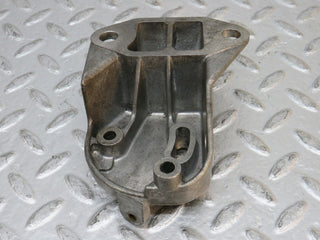 0332 Mercedes-Benz W120 180D Ponton Adjuster Block Support 1812000539