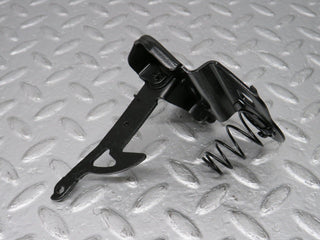 R129 SL bonnet release latch used OEM