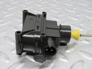 W124 Wagon trunk lock vacuum actuator used OEM