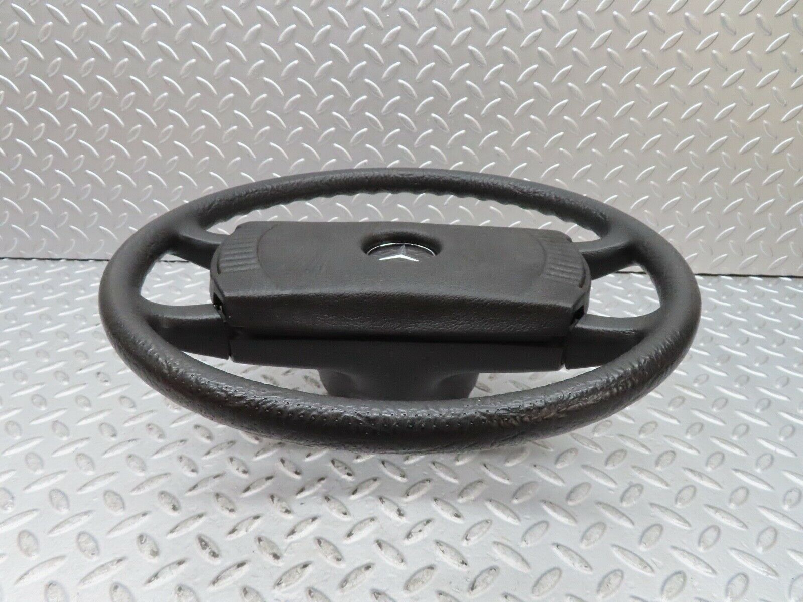 17646 Mercedes-Benz W116 450SEL Steering Wheel 1164640017