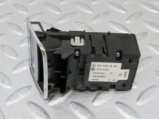 35140 Mercedes-Benz W221 Electric Parking Brake Release Switch 2215401445