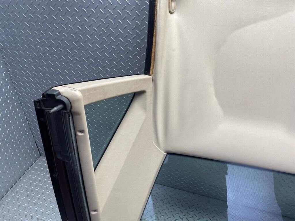 38477 Mercedes-Benz R129 280SL Coupe Hard Top
