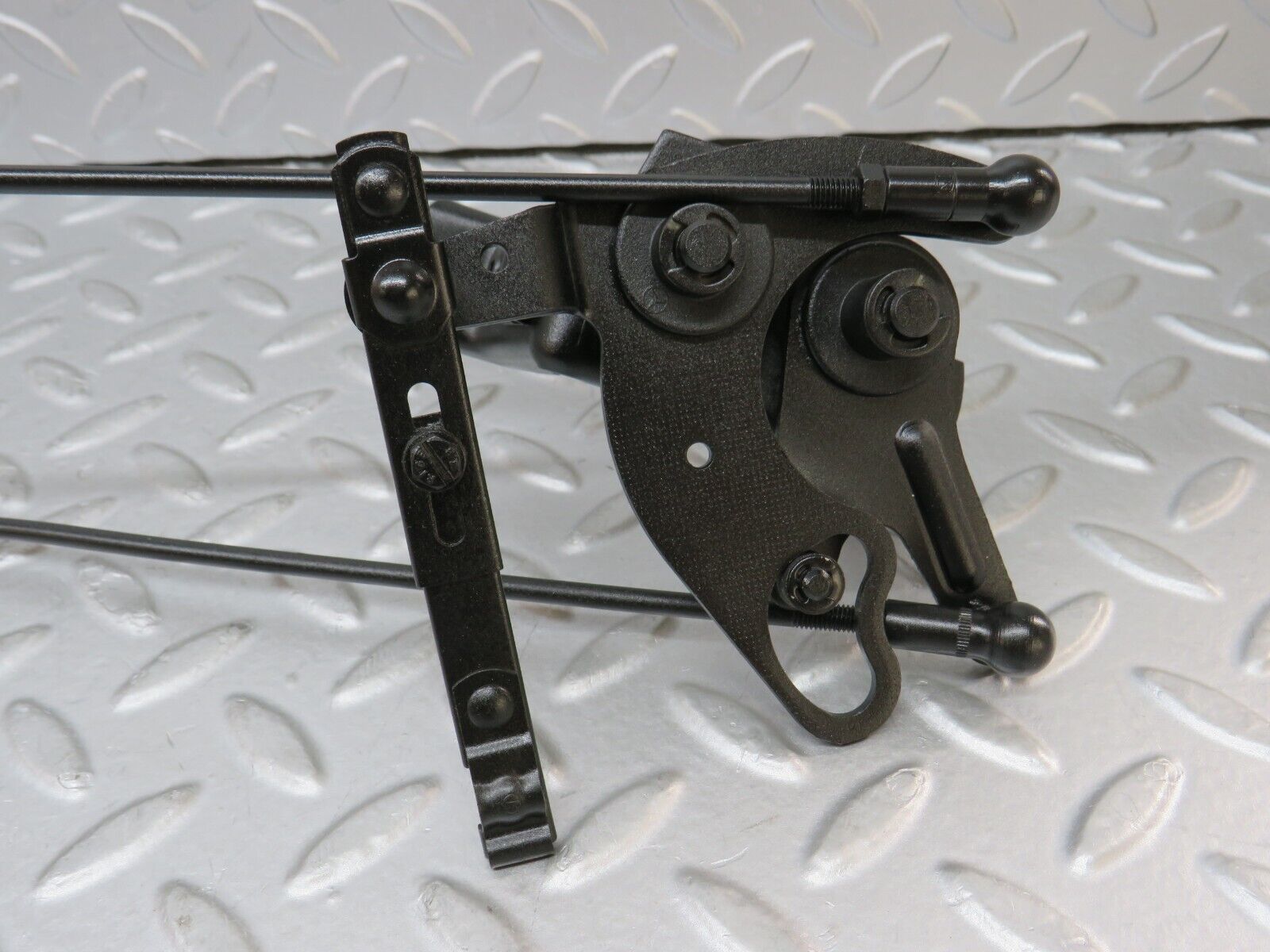 36361 Mercedes-Benz W126 420SE Accelerator Throttle Linkage