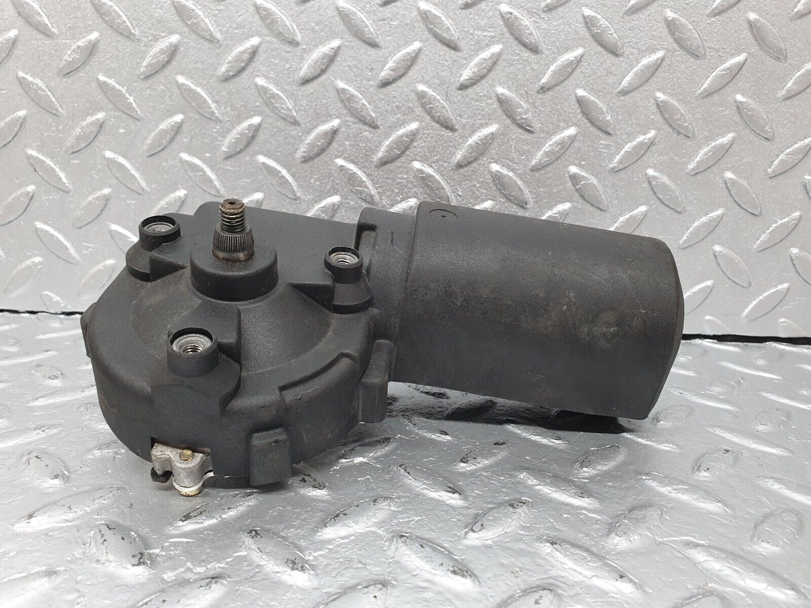 41446 Mercedes-Benz W124 200E Wiper Motor Bosch 0390241410