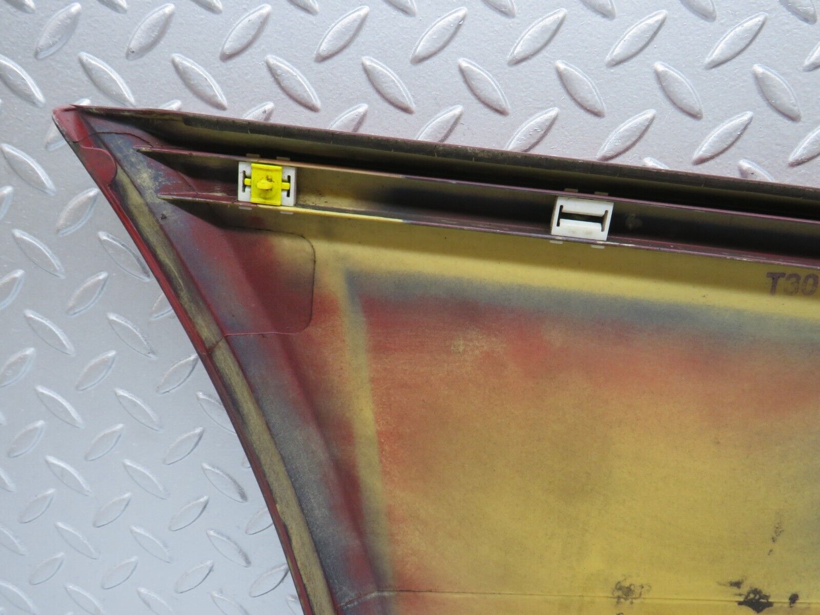 38681 Mercedes-Benz W201 190E 2.6L Rear Right Fender Wing Moulding Trim 2016906240
