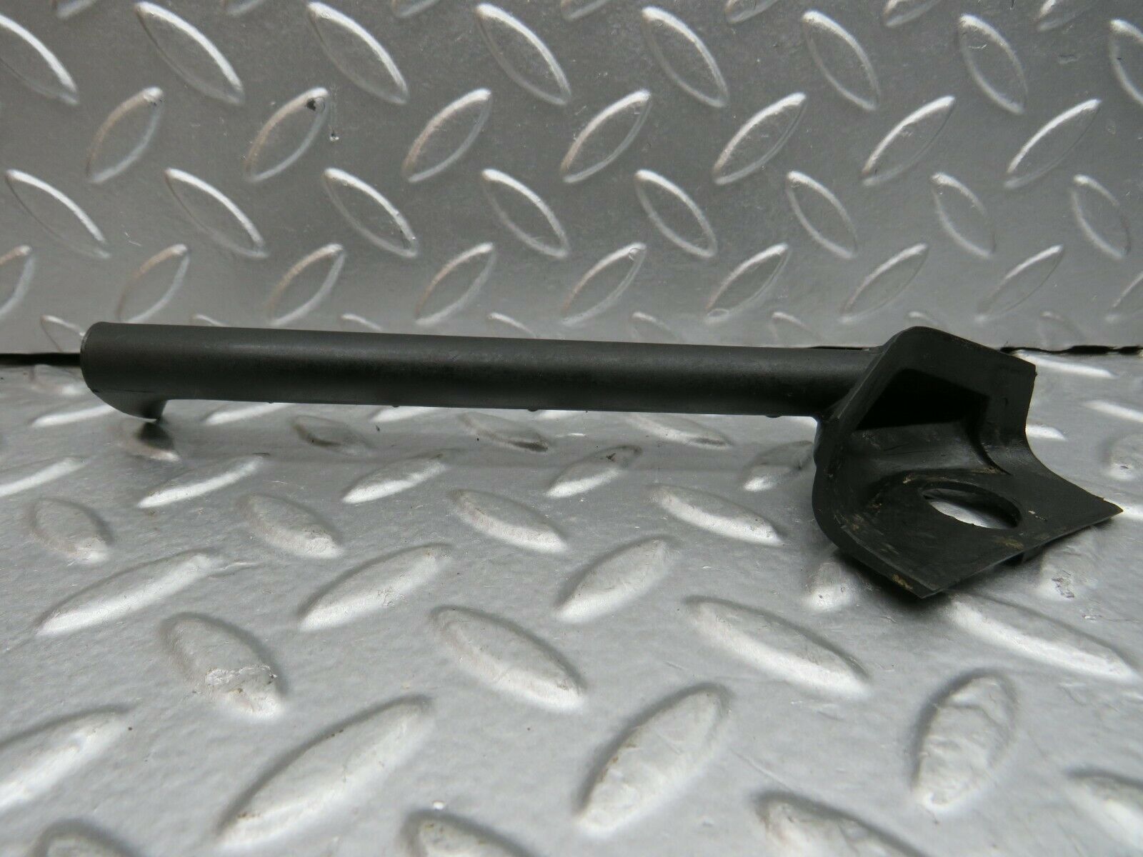 22279 Mercedes-Benz S123 280TE Wagon Wiper Mechanism Tray Water Drain
