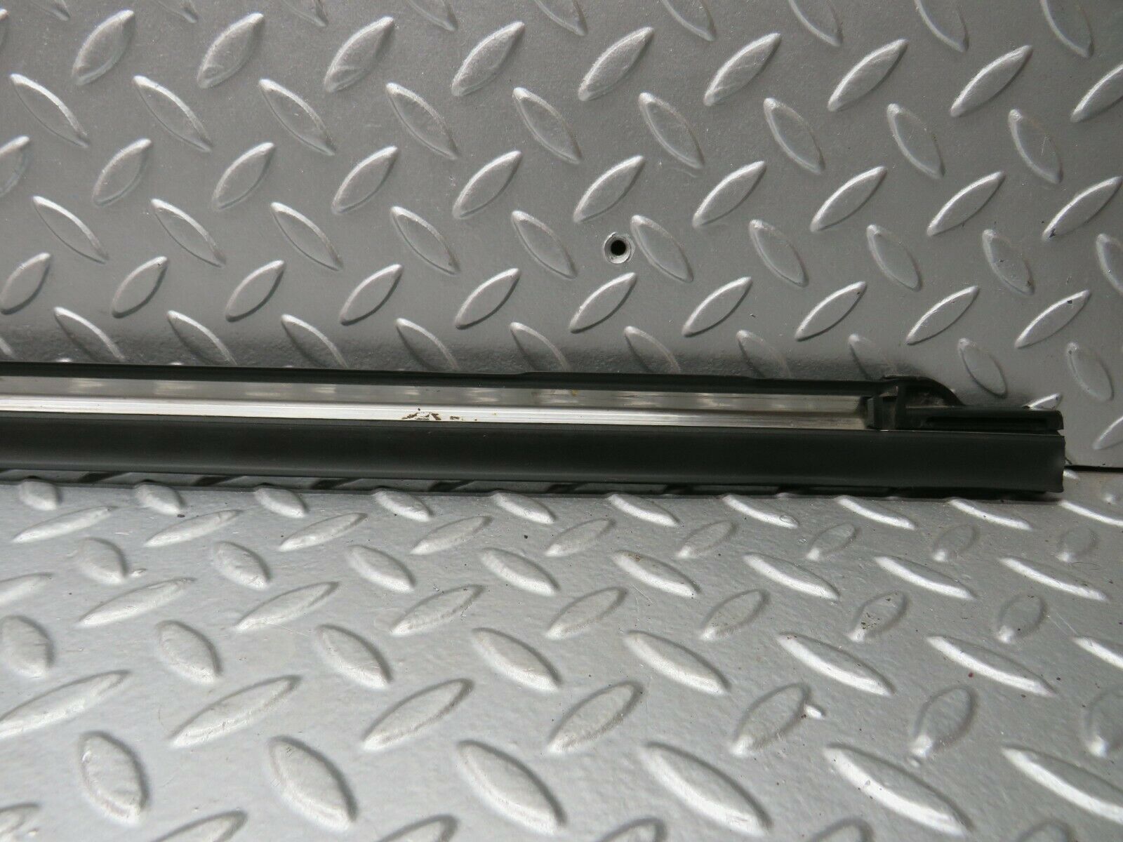 22268 Mercedes-Benz S123 280TE Wagon Rubber Seal Trim Right Side