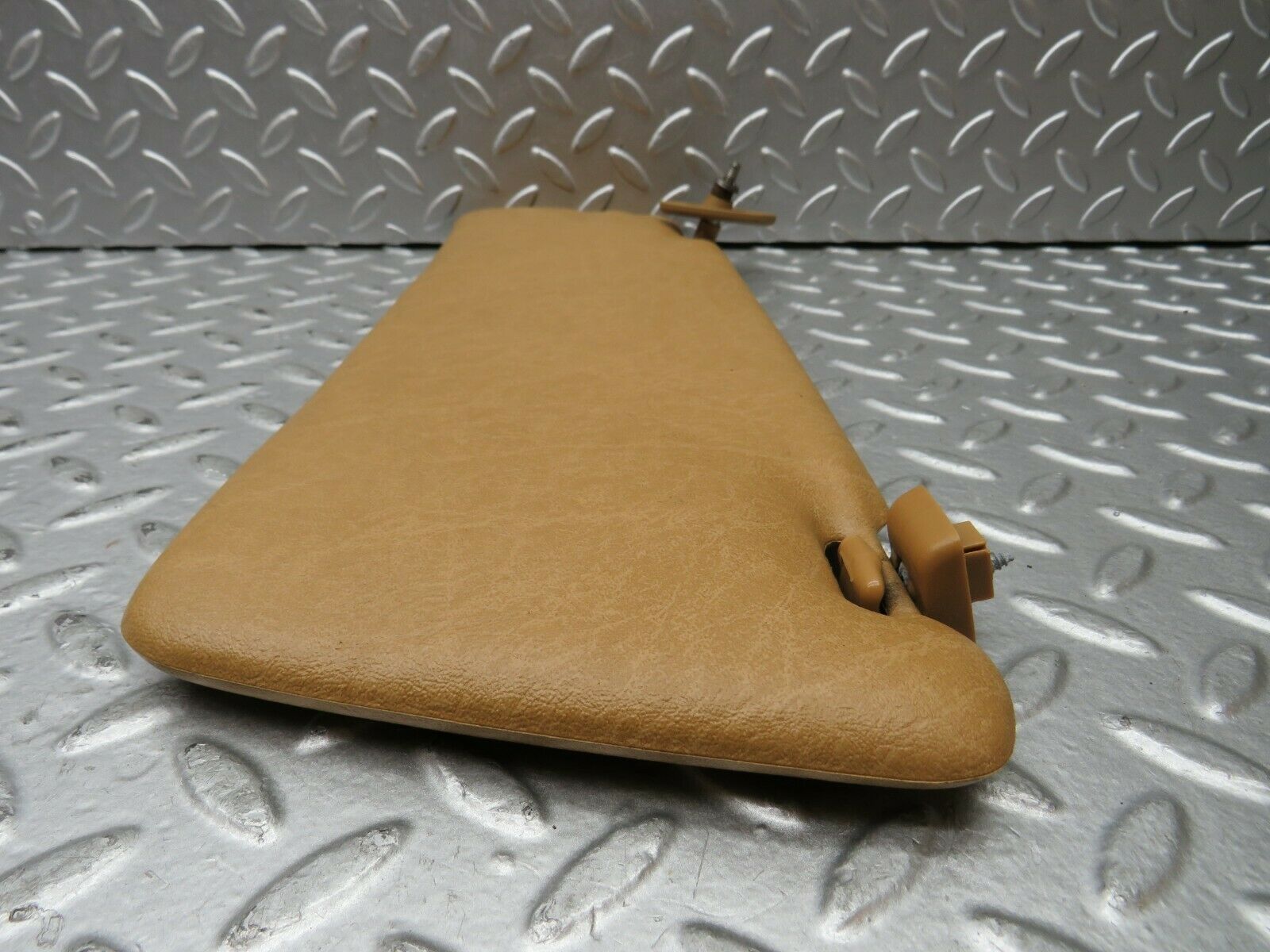 22044 Mercedes-Benz S123 280TE Wagon Sun Visor Right Side