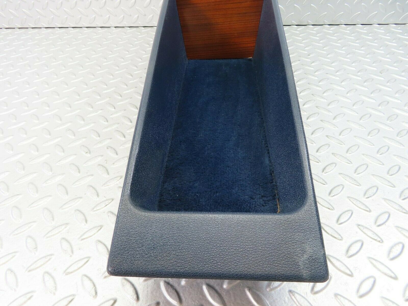 9368 Mercedes-Benz C124 300CE Coupe Rear Centre Console Ashtray Armrest Blue