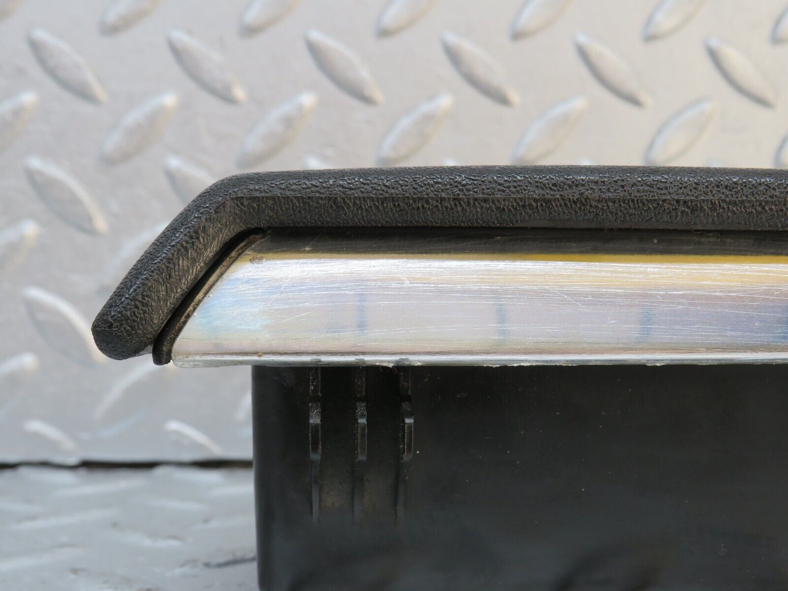 40616 Mercedes-Benz W123 300D Rear Door Ashtray Black