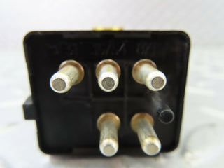 7657 Mercedes-Benz S123 230TE Wagon Heated Window Relay 1078200010