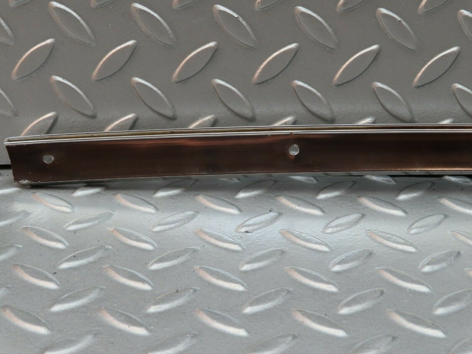 5079 Mercedes-Benz R107 350SL Coupe Sealing Rail A Pillar Right