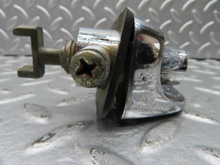 20237 Mercedes-Benz W114 280CE Coupe Door Handle Left No Key 1157660101