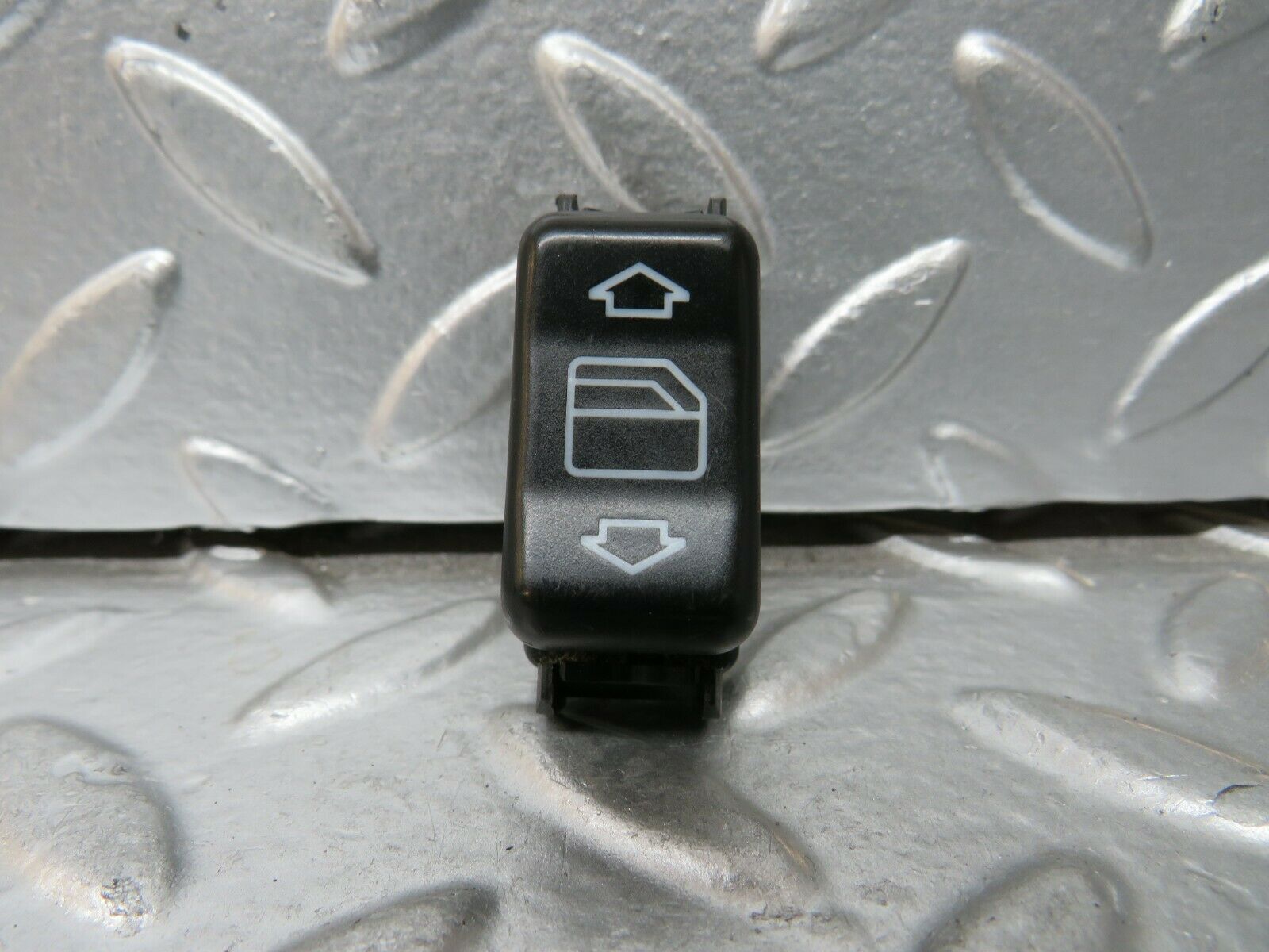 24287 Mercedes-Benz S124 220TE Right Electric Window Switch  1248209410