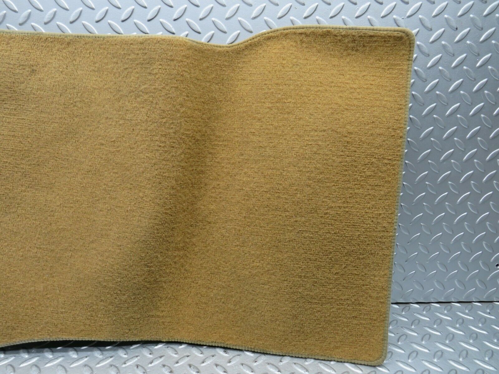 22131 Mercedes-Benz S123 280TE Wagon Front Left Passenger Side Floor Mat