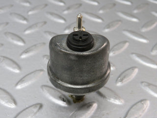 34244 Mercedes-Benz W124 260E Oil Pressure Sensor 0065429417