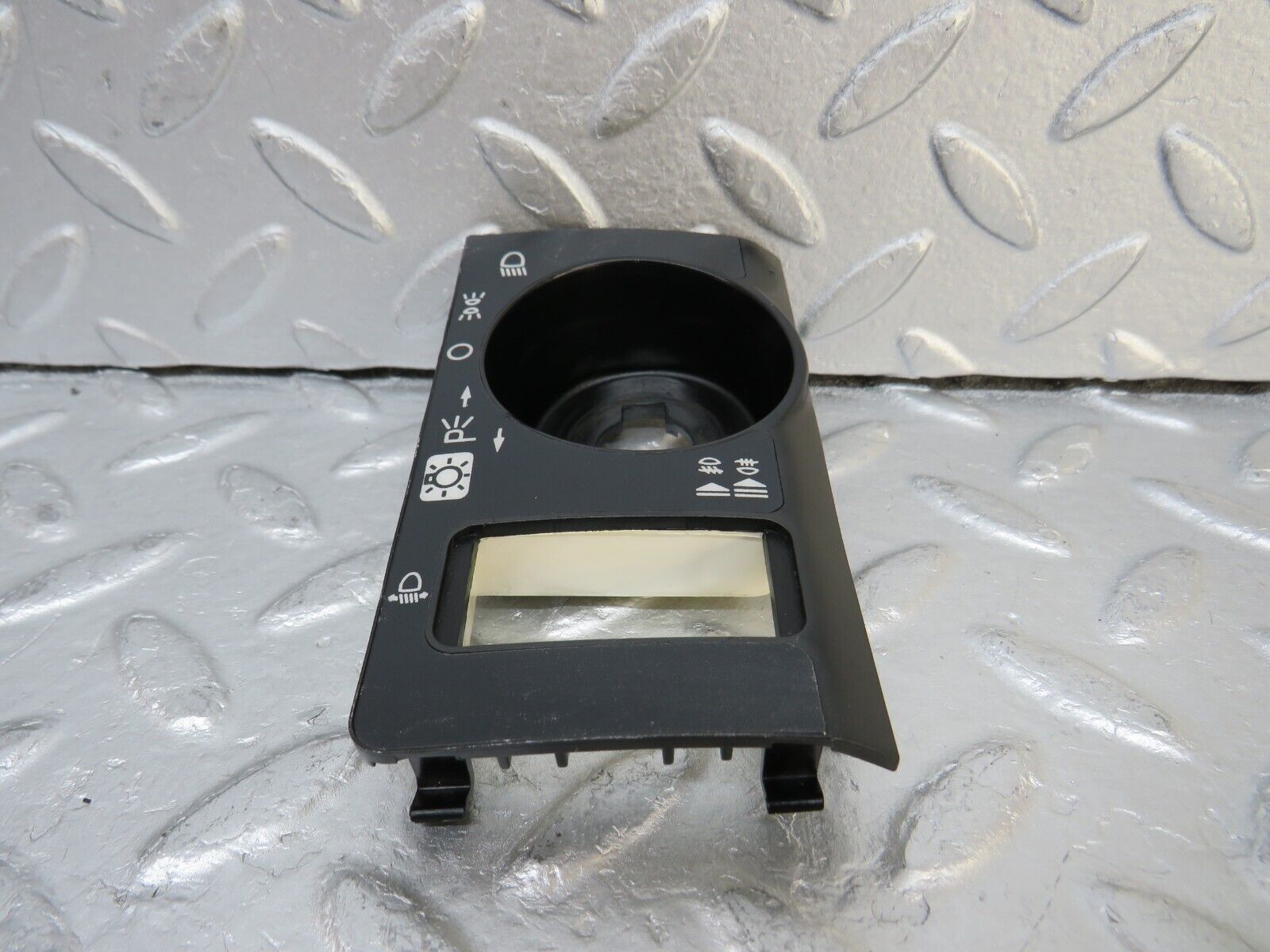 37003 Mercedes-Benz C126 420SEC Coupe Headlight Switch Cover Trim Surround