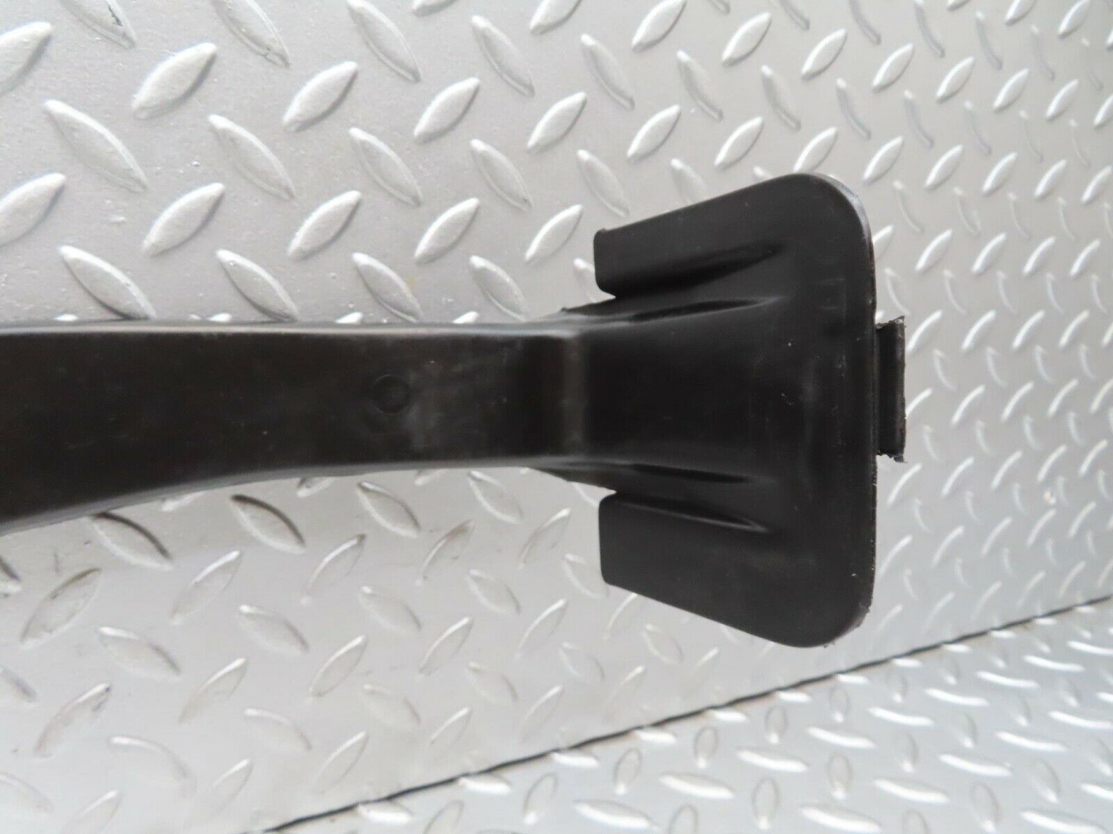 15822 Mercedes-Benz W123 280E Cable Channel Cover Rear Left 1238210136