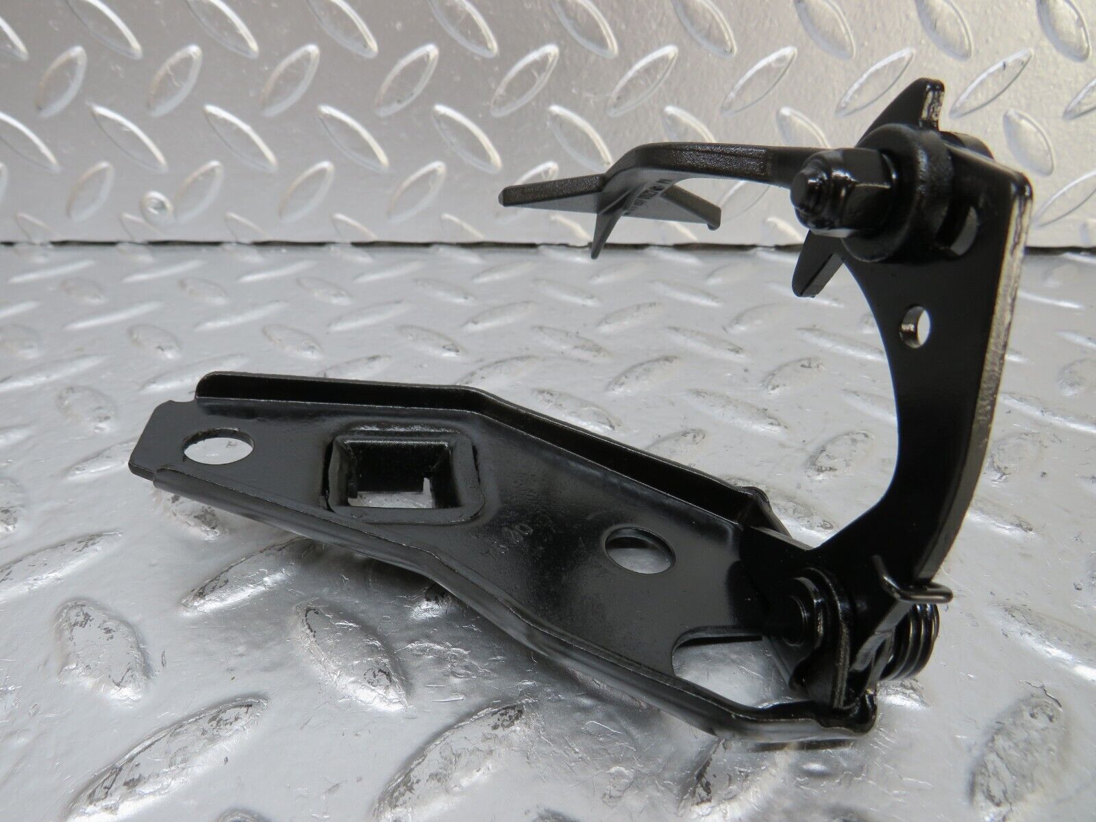 25776 Mercedes-Benz W124 280E Bonnet Release Latch 1248800360