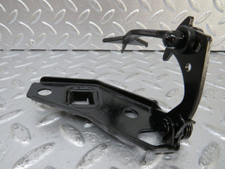 W124 bonnet release latch used OEM
