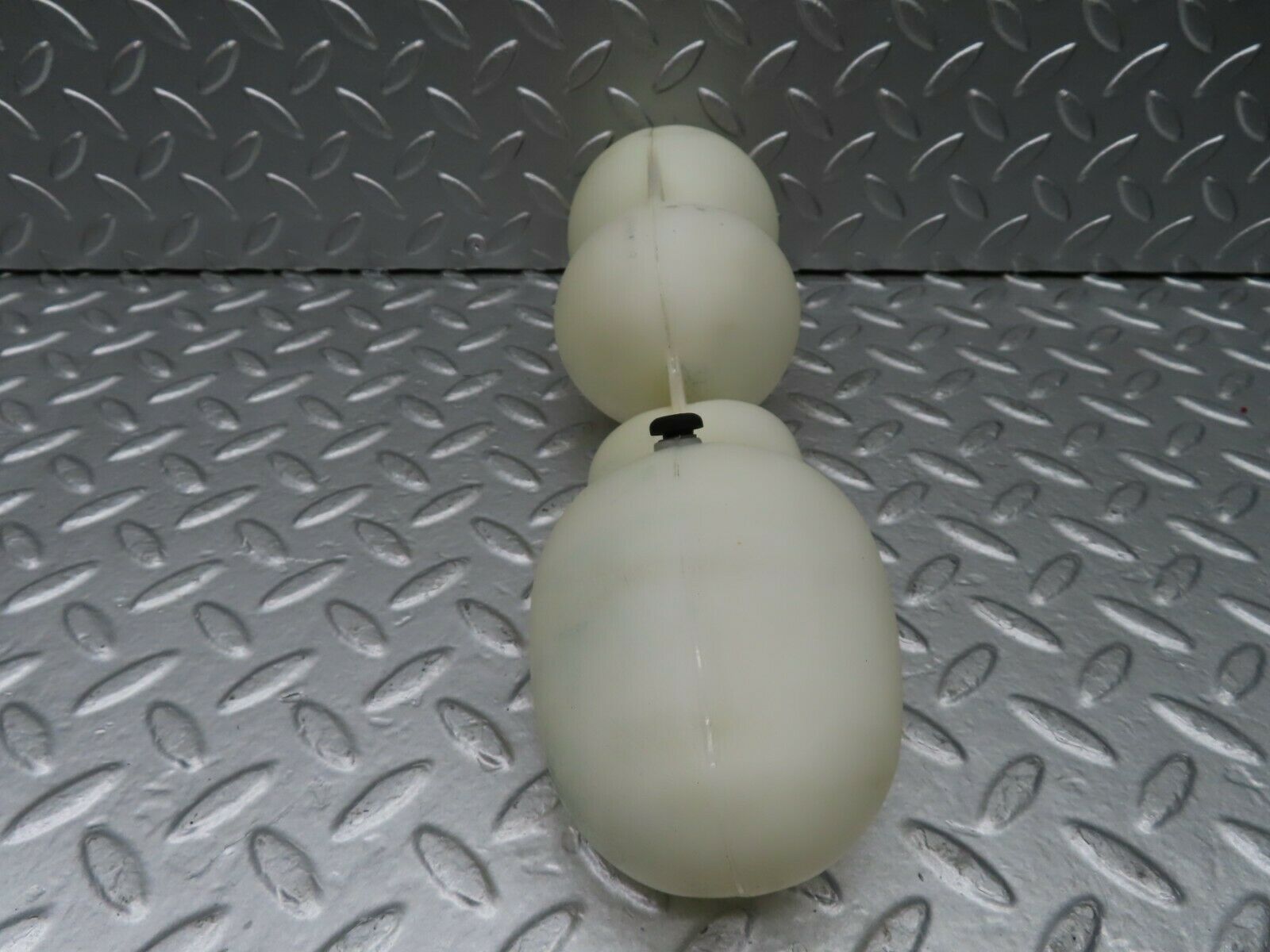 19837 Mercedes-Benz R129 300SL Coupe Vacuum Reservoir Tank